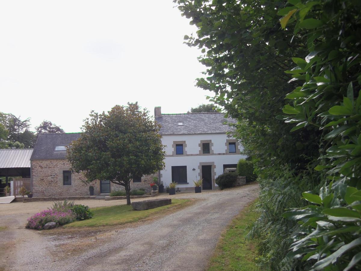 Longere De Kerveguen Argoat Villa Leuhan Eksteriør bilde